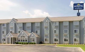 Microtel Inn Bowling Green
